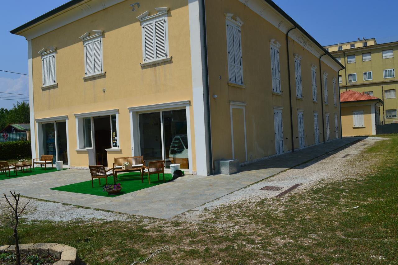 רימיני Residenza Villa Margherita מראה חיצוני תמונה