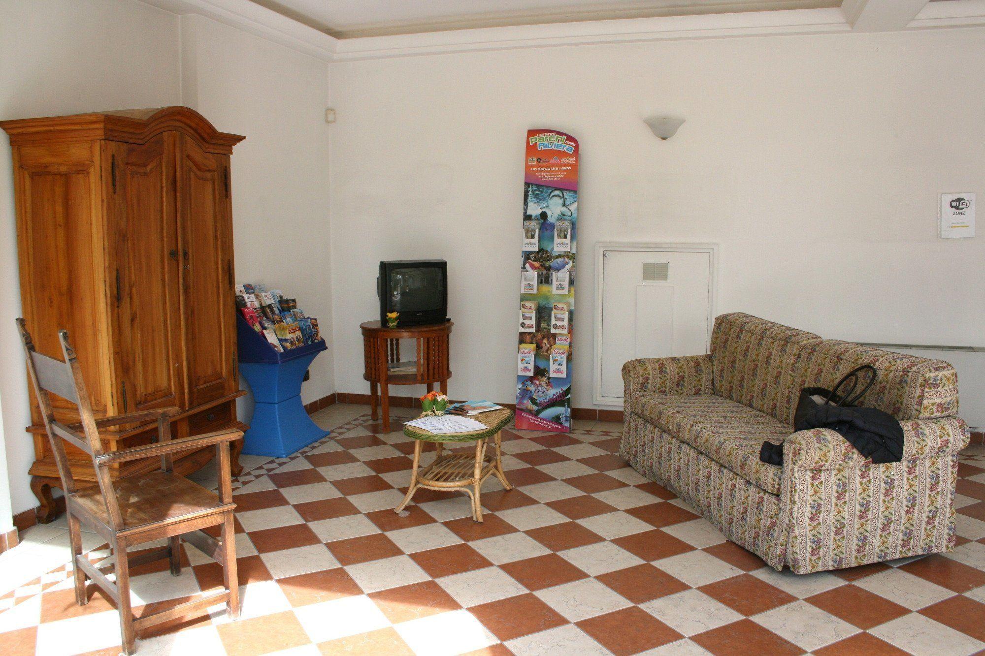 רימיני Residenza Villa Margherita מראה חיצוני תמונה